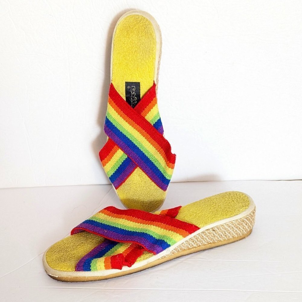 Vintage Rainbow Sandals Grasshoppers Stretch Platform Wedge Size 8.5
